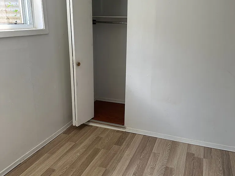 27 Haileybury Dr #BASEMENT — Photo 9