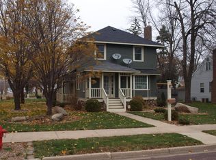 703 E 4th St, Redwood Falls, MN 56283