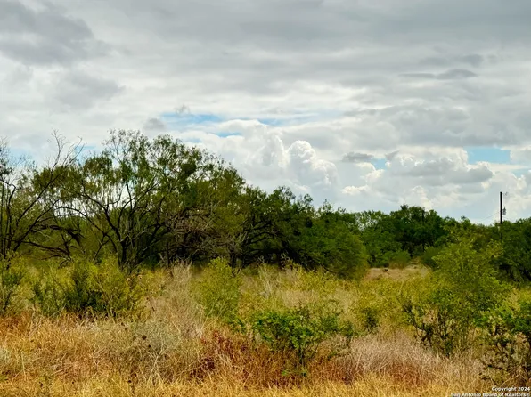 101 & 103 CR 2636 LOT 373/4, Devine, TX 78016