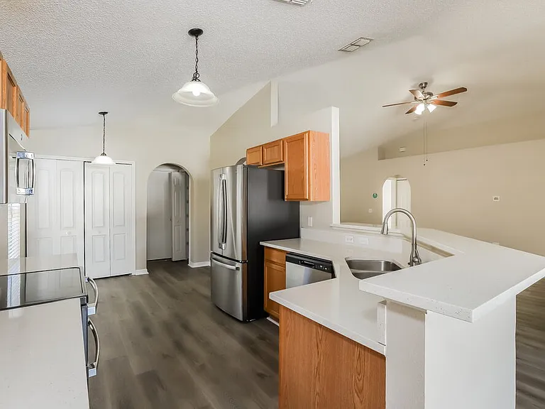 12938 Bridleford Dr — Photo 10
