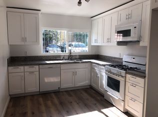 Colden, Los Angeles, CA 90044