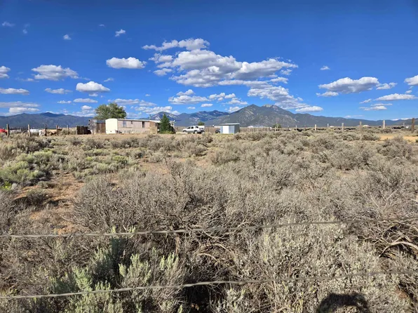 121A Upper Toda Vista Rd, El Prado, NM 87529-0000