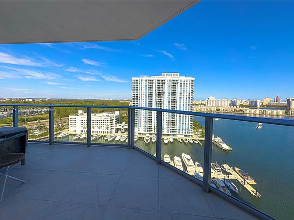 4th image of 17111 Biscayne Blvd Unit 1705