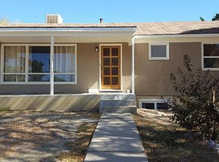 2 Dundee Ln, Pueblo, CO 81001