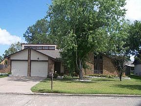 1st image of 5506 Thornwood Cir