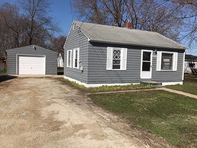 1st image of 421 Trail Ave
