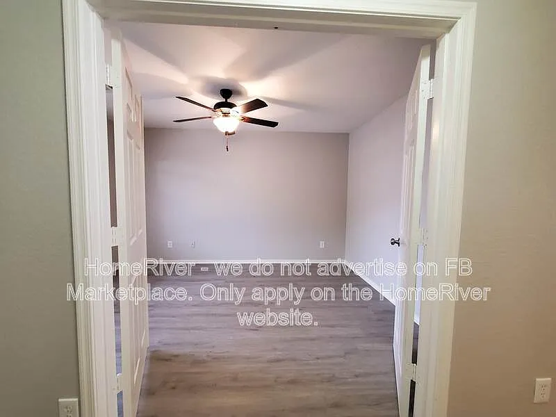 4 bed, 3.0 bath, 2228 sqft, $2,445 — Photo 3