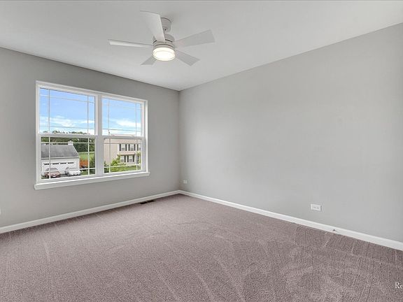 4th image of 11632 Amberwood Dr
