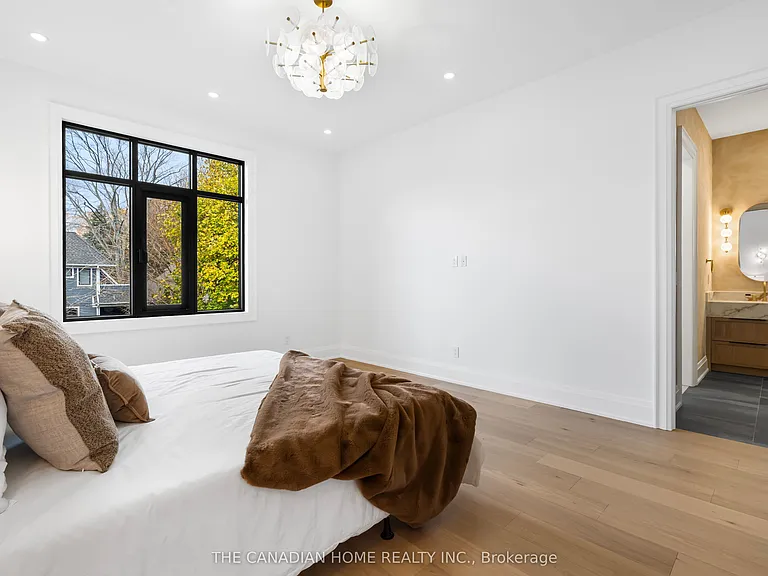 499 Rebecca St — Photo 23
