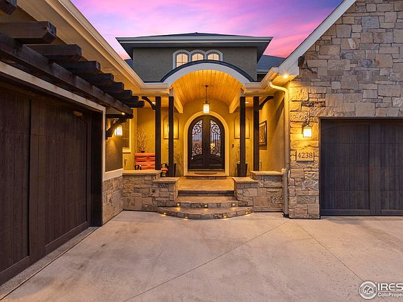 3rd image of 4238 Lemon Grass Dr