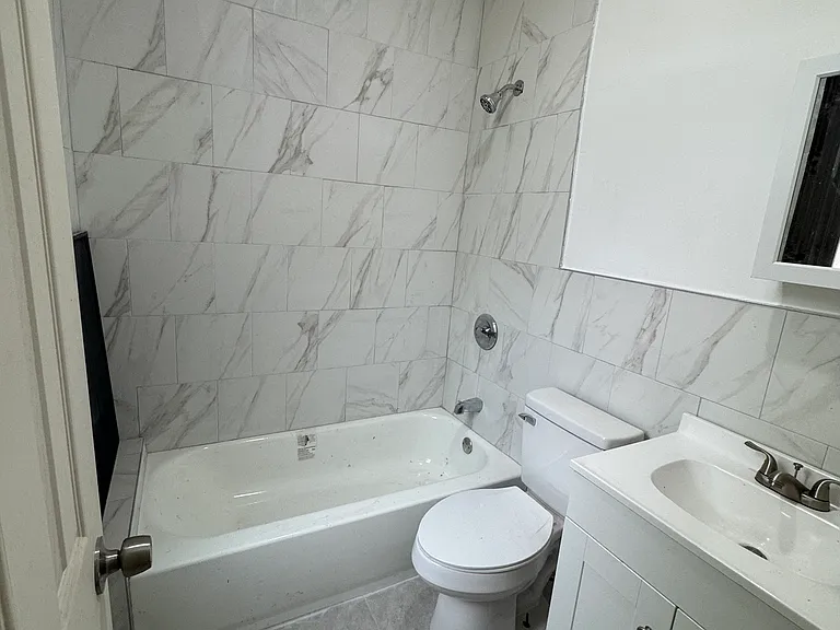 1910 Muliner Ave #2 — Photo 7