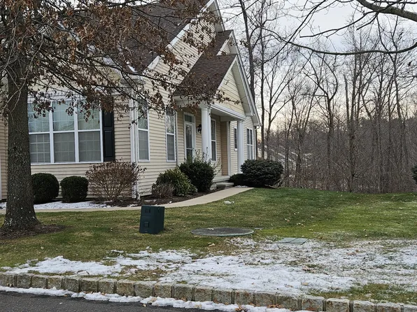 5 Lilac Lane #5, Prospect, CT 06712