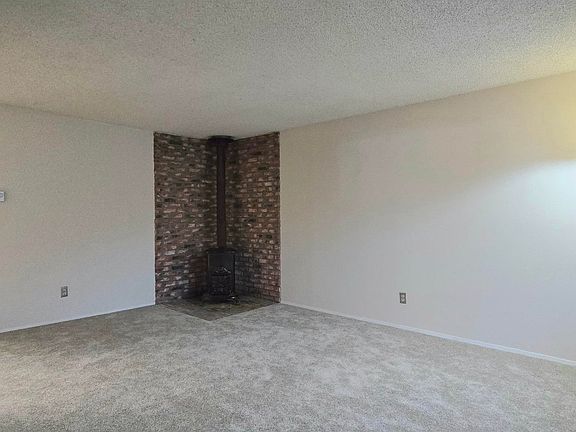 2nd image of 809 North St