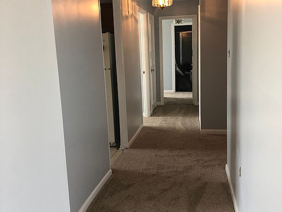 4th image of 5565 Columbia Pike APT 303