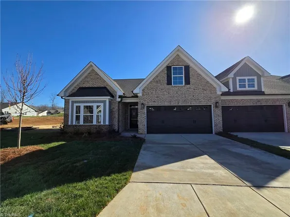 2080 Harris Farm Ct, Burlington, NC 27215