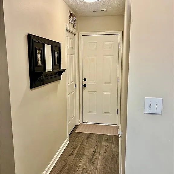 463 Valleyside Dr — Photo 25
