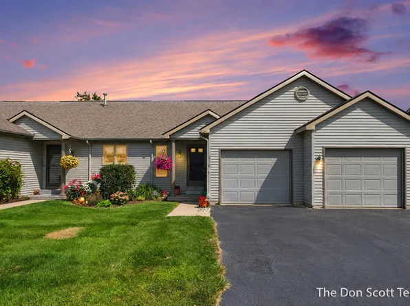 210 Heatherview St NW, Sparta, MI 49345