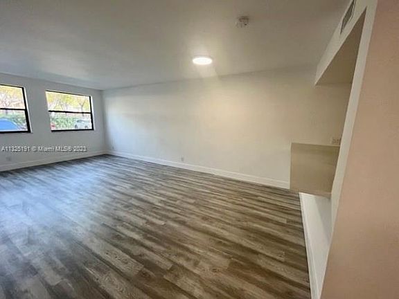 3rd image of 8100 Geneva Ct APT 141