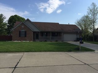 1103 Springway Ct, Shelbyville, IN 46176