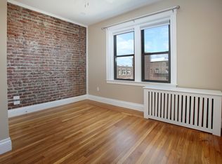 1131 Boylston St #52, Boston, MA 02215