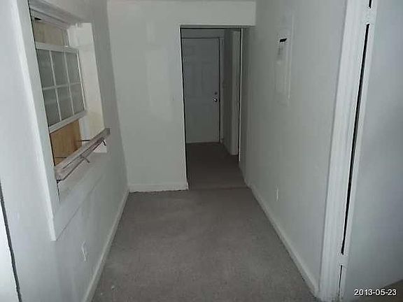 4th image of 1637 W 28th St
