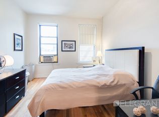 26 Carmine St APT 4C, New York, NY 10014