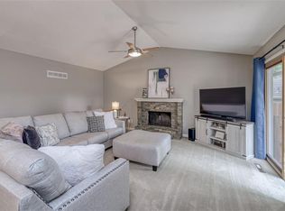 12701 W 108th Ter, Overland Park, KS 66210