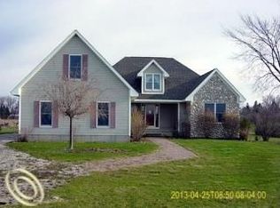 80 Amy Lynn Ct, Metamora, MI 48455