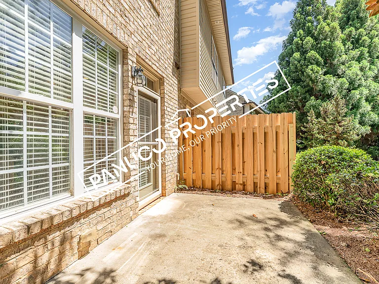 6113 Morgan Ashley Dr — Photo 31