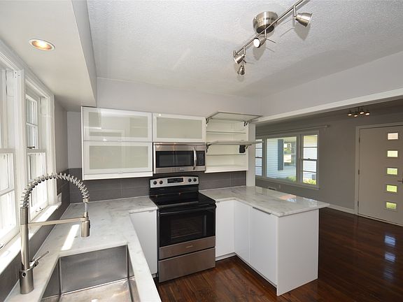 5th image of 6128 Pleasant Dr