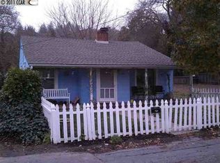 3613 Chestnut St, Lafayette, CA 94549