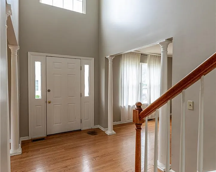 269 Park Ridge Dr — Photo 3