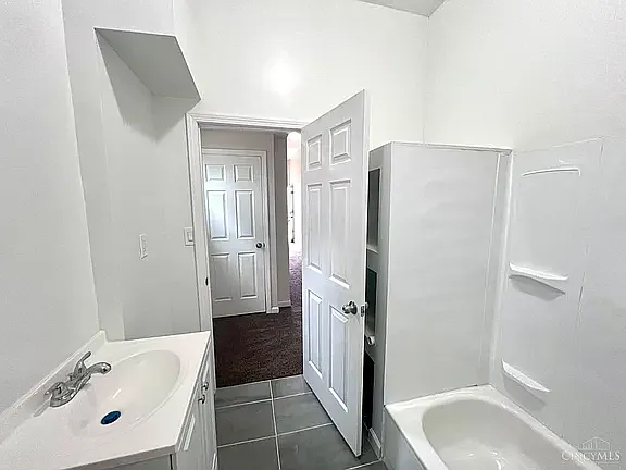 1027 Winfield Ave #1 — Photo 12