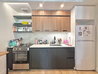 Rented by Doorway NYC, LLC