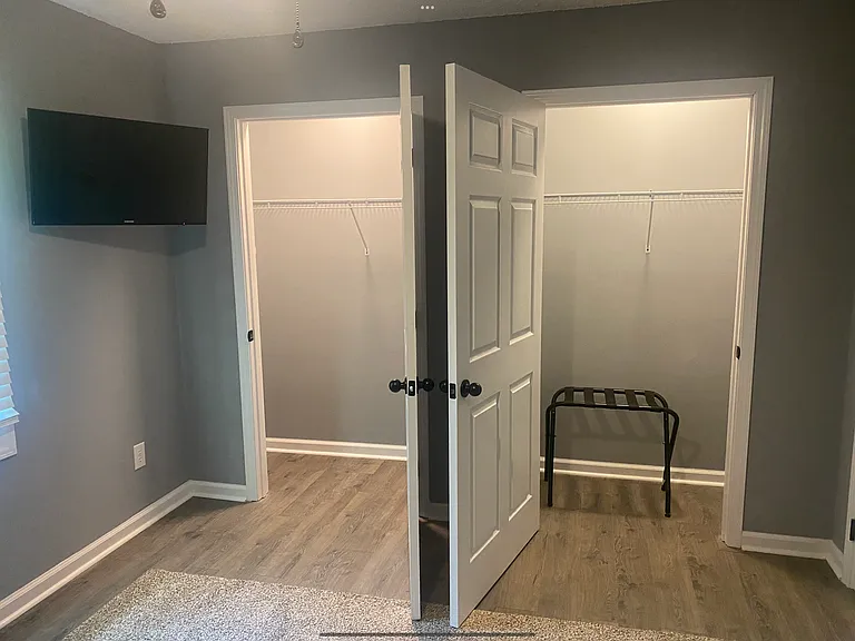 306 Emerald Dr — Photo 16