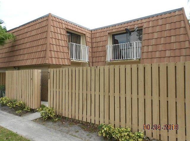 1st image of 588 Green Springs Pl