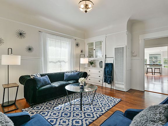 4th image of 987 61st St