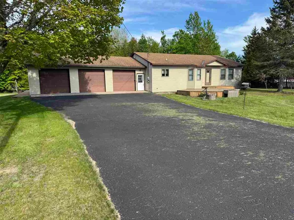 6737 Honeysette Rd, Alanson, MI 49706