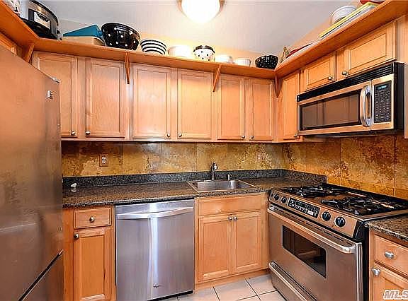 5th image of 118-82 Metropolitan Avenue #6B