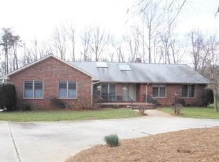 150 Ken Dan Ct, High Point, NC 27265