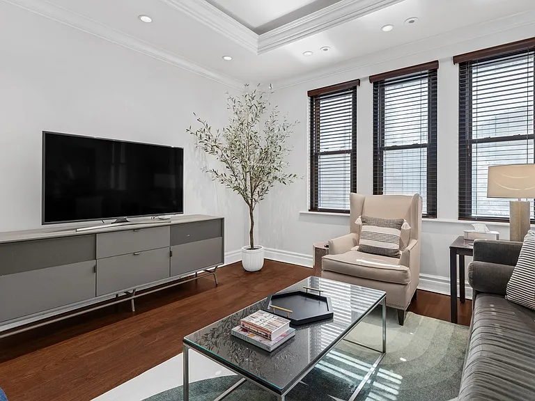 The Walton Residence — Photo 98