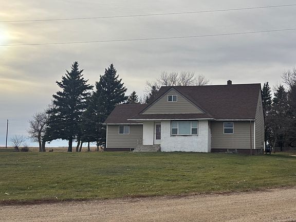 2nd image of 43188 135th St