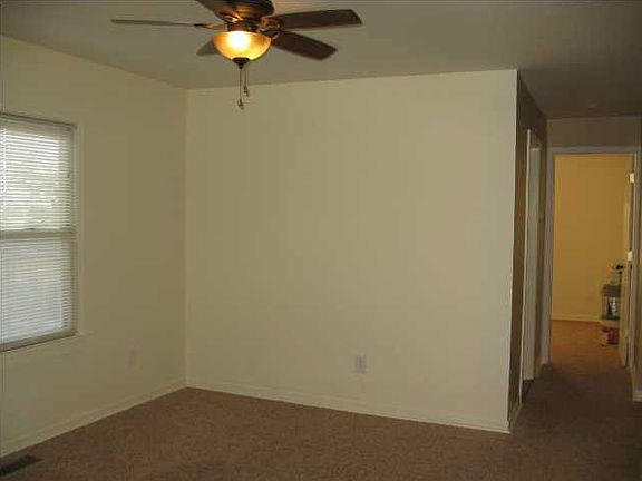 3rd image of 2614 Birk Dr