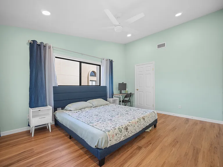 5612 Ashton Lake Dr #5612 — Photo 13
