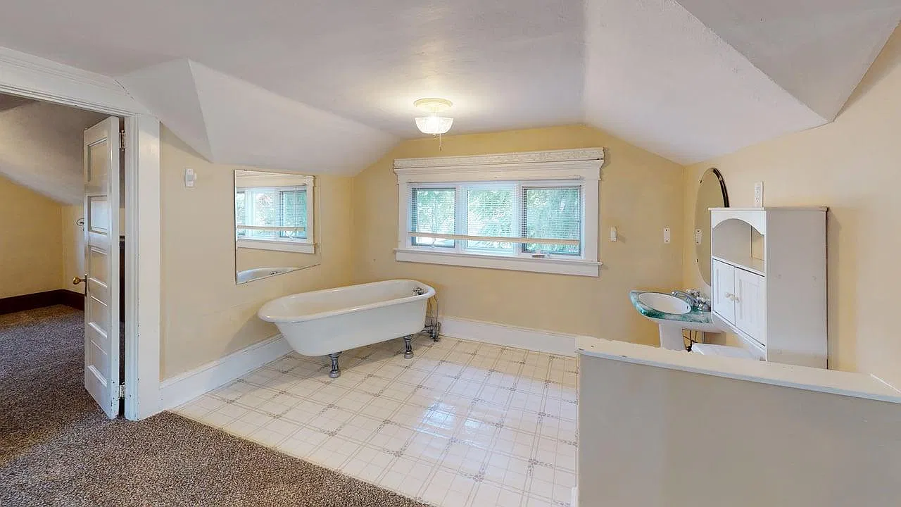 3 bed, $1,625 — Photo 4