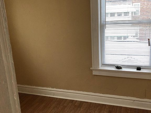 3rd image of 4815 Margaretta Ave #B