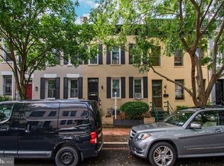 2128 Newport Pl NW, Washington, DC 20037