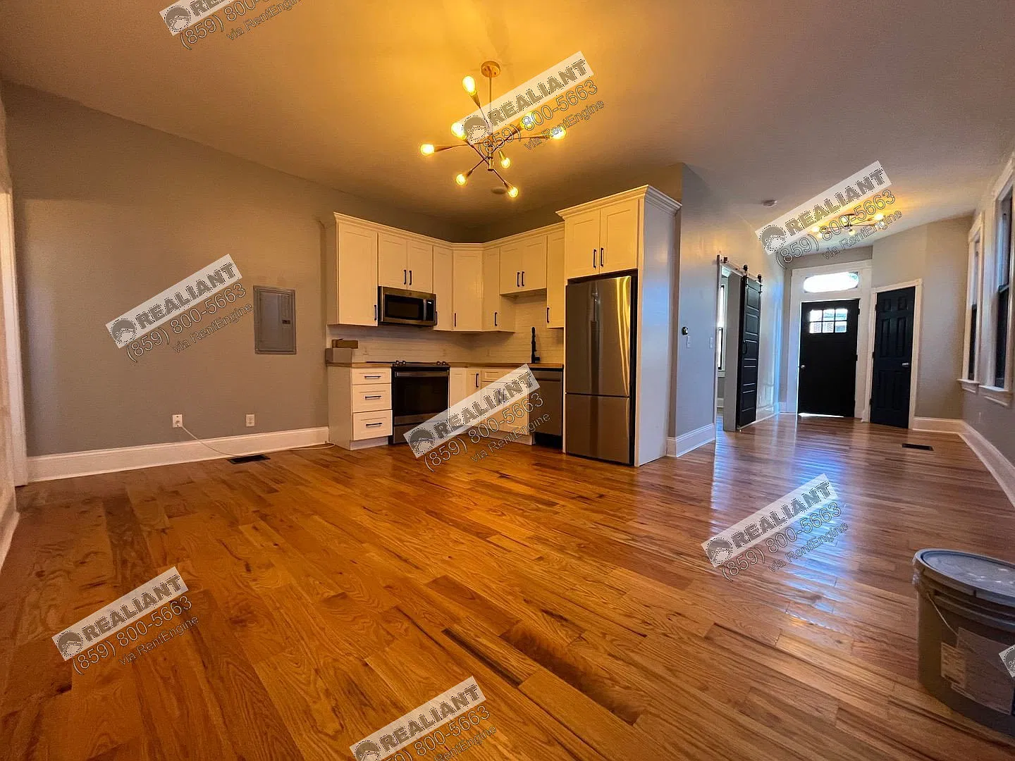 1 bed, 1.0 bath, 832 sqft, $1,595 — Photo 4