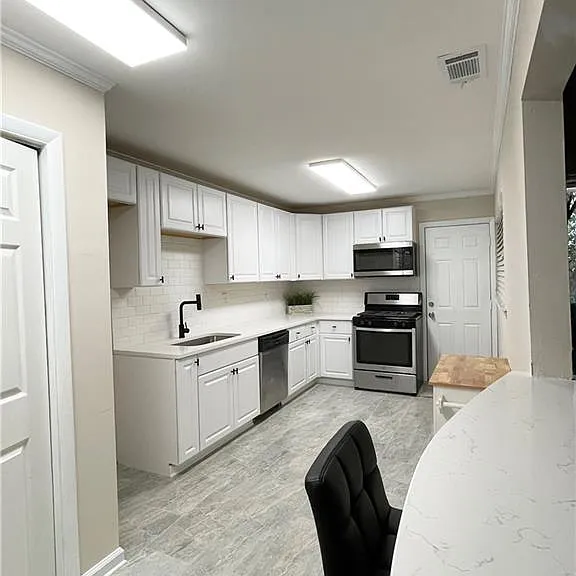 346 Carpenter Dr #A12 — Photo 12