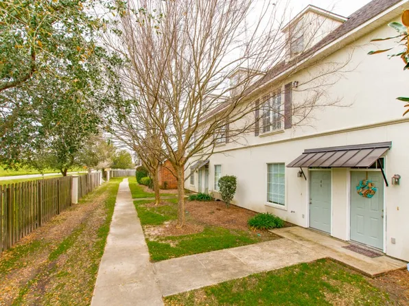 4000 Lake Beau Pre Blvd APT 5, Baton Rouge, LA 70820